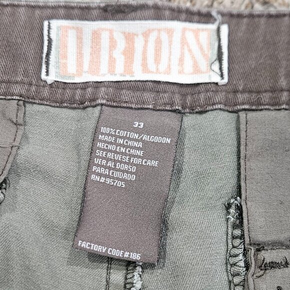 Men's plaid Cargo Utility Shorts - 33/34 waist - 2/$7 - Picture 11 of 11